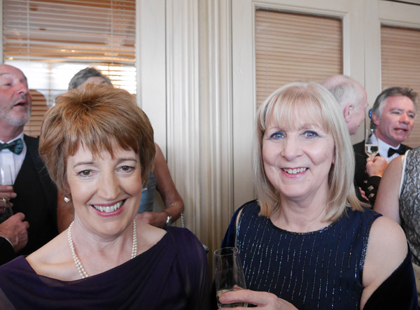 taken at the 40th reunion by Jim MacRitchie